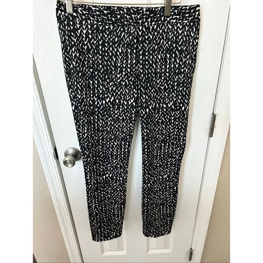 Express black and white dress plants skinny columnist size 2 stretchy